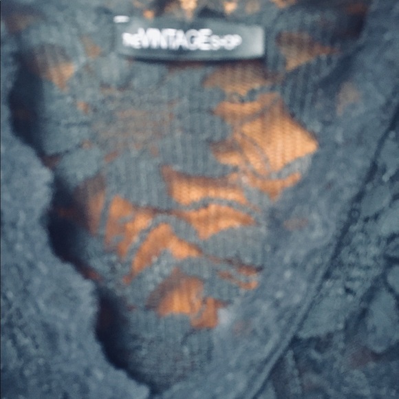 The Vintage Shop medium black stretch lace V-neck sleeveless lined midi dress - Picture 2 of 8